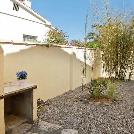 La Riera Villa